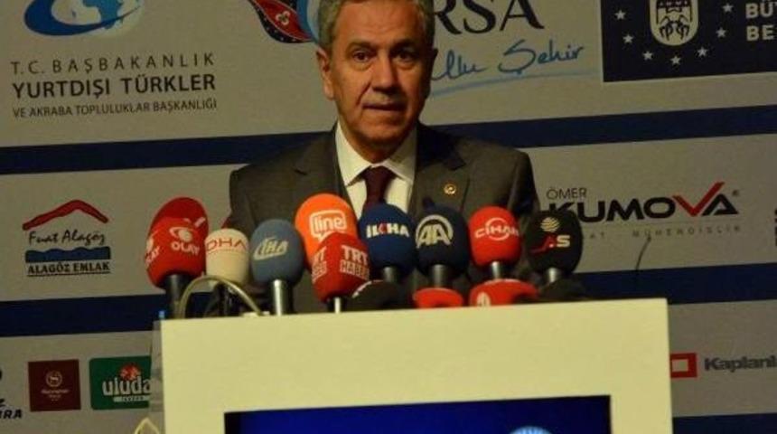 Arın&ccedil;: Ekonomi Emin Ellerde, Istikrar Devam Edecek