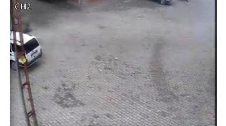 6’Incı Kattan Atlayarak Intihar Etti