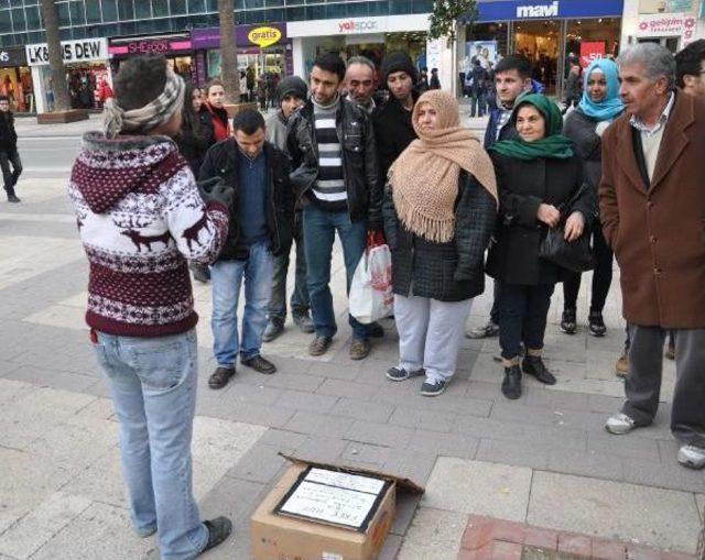 Sarılmak Bedava Eylemine Verilen Tepkiler Güldürdü