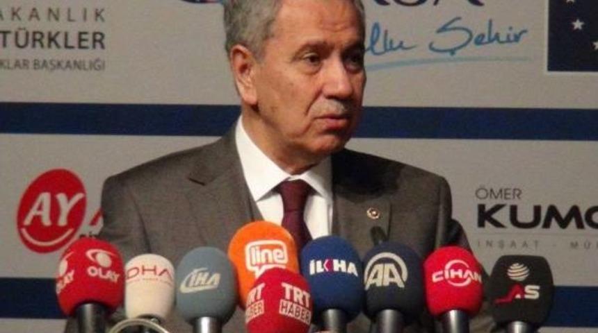 Arın&ccedil;: Ekonomi Emin Ellerde, Istikrar Devam Edecek (2)