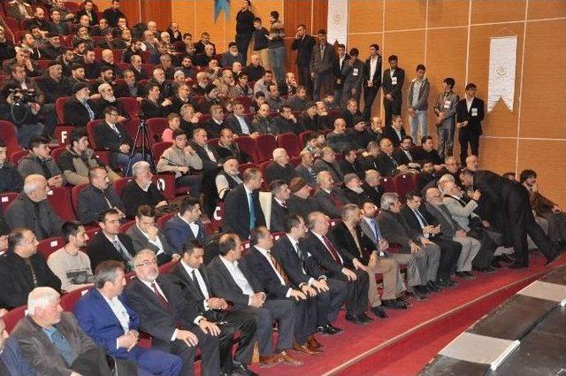 Sivas’ta Necmettin Erbakan’ı Anma Gecesi Düzenlendi