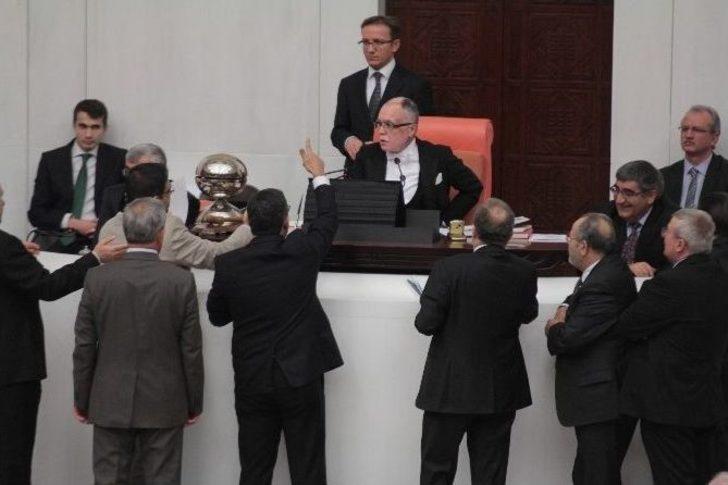 Muhalefetten Ortak ’iç Güvenlik Paketi’ Tavrı G3