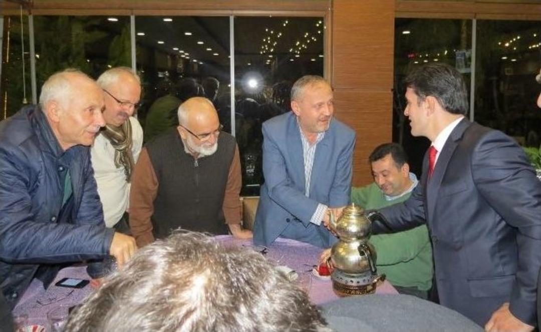 Şampiyonlar, Şampiyon &Ccedil;ebi&rsquo;ye Destek İ&ccedil;in Geldi