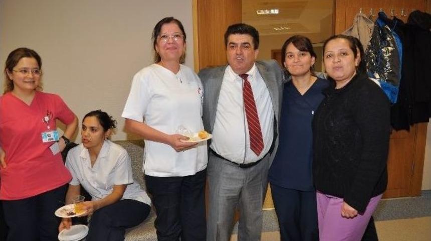 Nazilli&rsquo;de 32 Yıllık Doktora Duygusal Veda