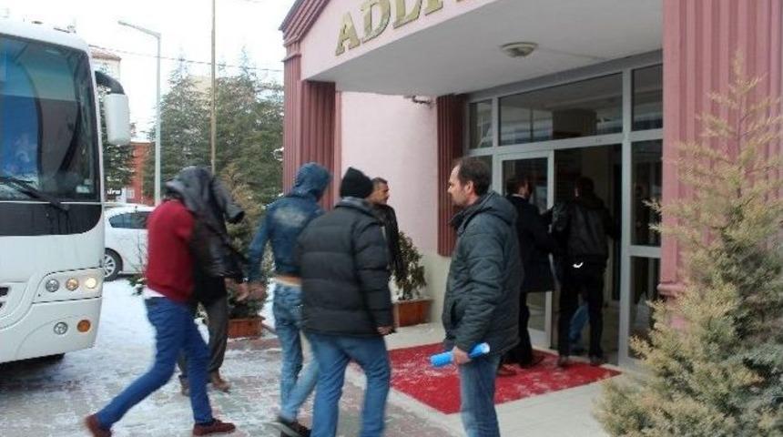 Zehir Tacirlerine Y&ouml;nelik Operasyonda 12 Tutuklama