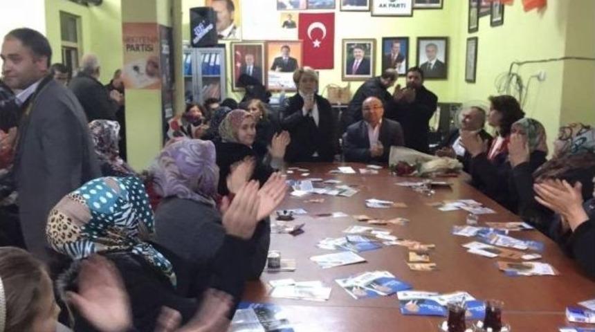 Ak Partili Ş&uuml;kriye Burak&rsquo;a Yoğun İlgi