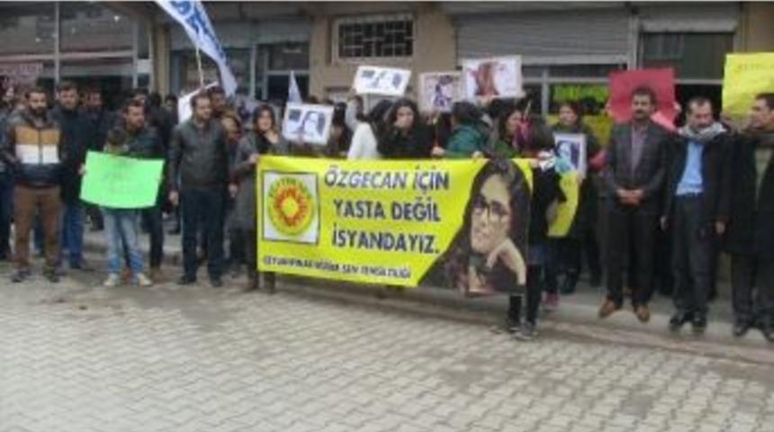 Ceylanpınar&rsquo;da Kadın Cinayetlerine Tepki