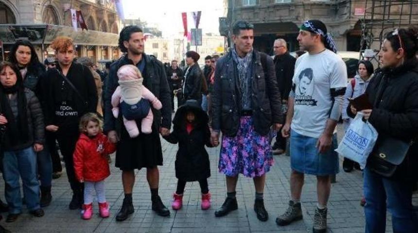 &Ouml;zgecan I&ccedil;in Erkeklerden Etekli Eylem