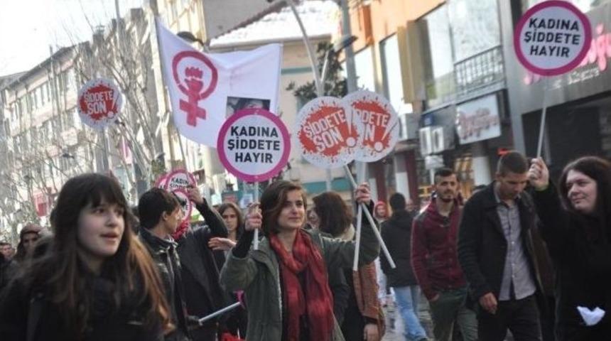 Ortaokul Ve Lise &Ouml;ğrencilerinden &Ouml;zgecan İ&ccedil;in Y&uuml;r&uuml;y&uuml;ş