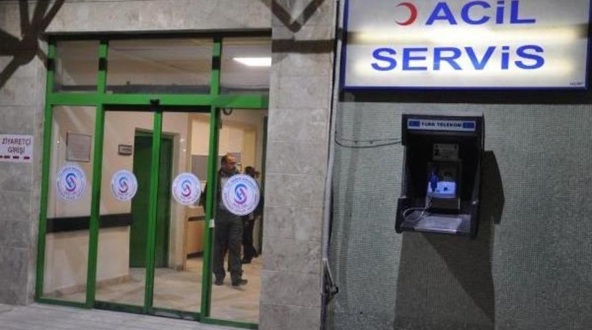 Eşiyle Tartışan Polis Kendini Yaraladı