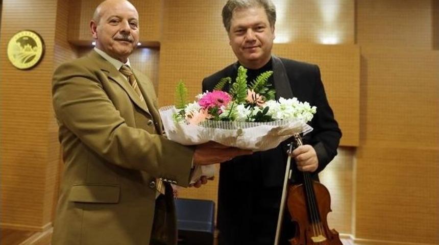 Taşkent&rsquo;te Klasik M&uuml;zik Ş&ouml;leni