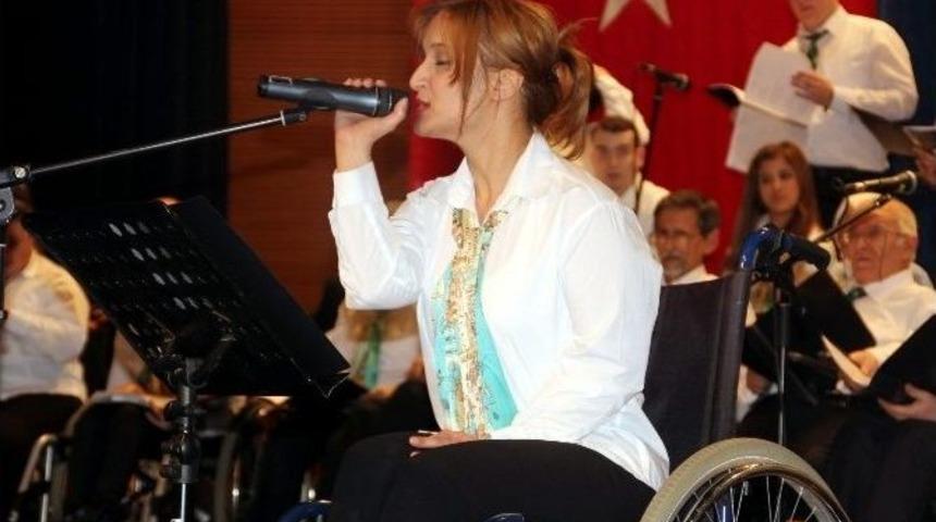 Engellilerden Muhteşem Konser