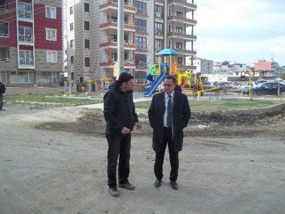 Edremit&rsquo;te Cadde Ve Sokaklarda Yeniden D&uuml;zenleme &Ccedil;alışmaları Başladı