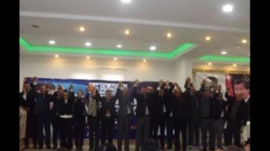 Ak Parti’de Görev Dağılımı Yapıldı