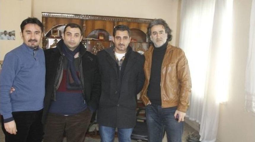 İstanbullu İş Adamı Kumek&rsquo;ten İha&rsquo;ya Ziyaret