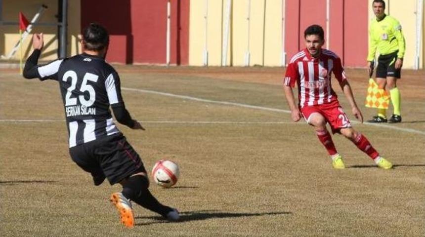 G&uuml;m&uuml;şhanespor-Altay: 0-0