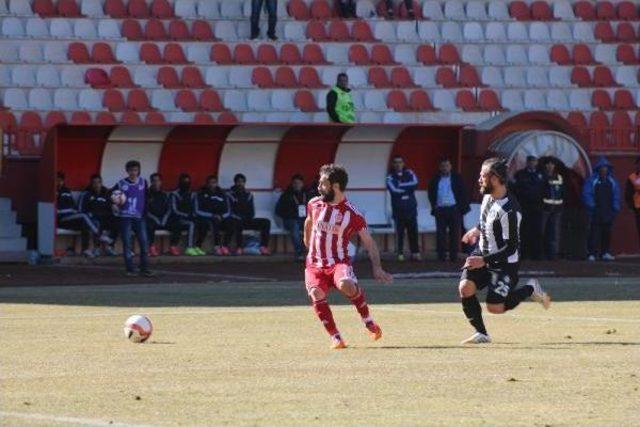 Gümüşhanespor-Altay: 0-0