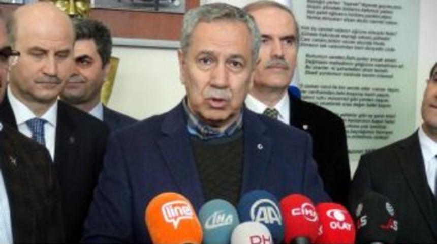 B&uuml;lent Arın&ccedil;: Toprak Kaybetmedik