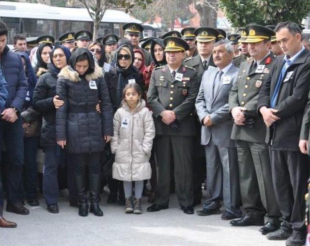 Menderes'te Boğulan Üsteğmen Askeri Törenle Uğurlandı