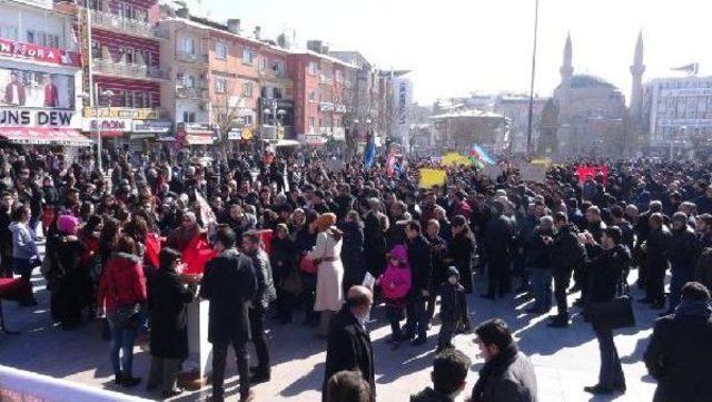 Aksaray'da Ülkücüler Özgecan Ve  Fırat Için Yürüdü