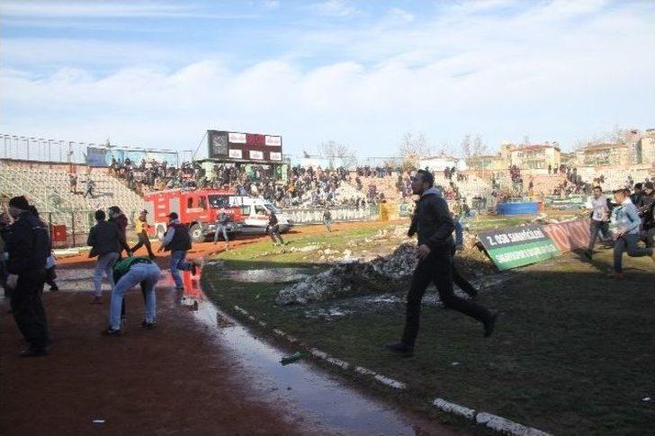 Spor Toto 3. Lig Maçında Olaylar Çıktı G4