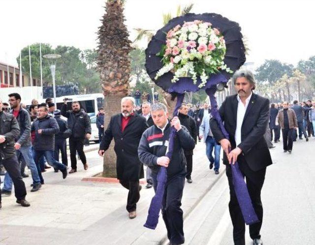 Denizli'de Çakıroğlu Için Gıyabi Cenaze Namazı Kılındı, Yürüyüş Yapıldı