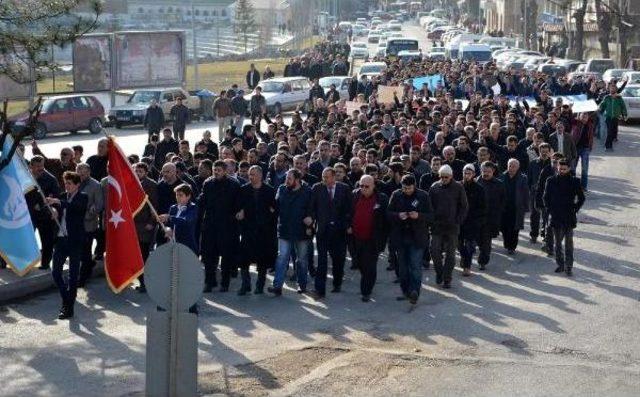 Karabük'te Öldürülen Çakıroğlu Için Gıyabi Cenaze Namazı