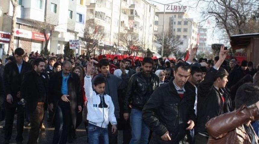 &Ouml;ld&uuml;r&uuml;len &Uuml;lk&uuml;c&uuml; Fırat İ&ccedil;in Gaziantep&rsquo;te Gıyabi Cenaze Namazı Kılındı