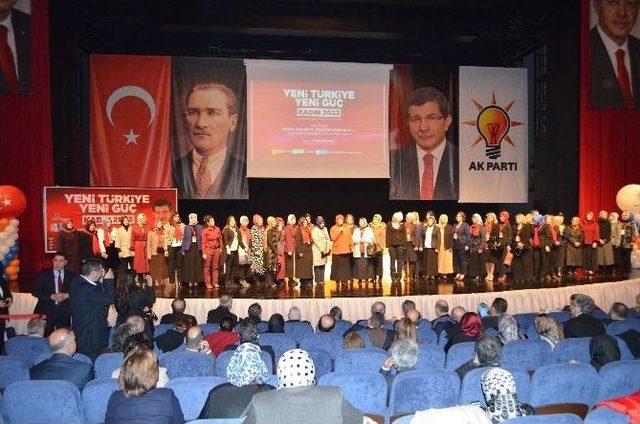 Ak Parti İl Kadın Kollarına Nihal Gökten Seçildi