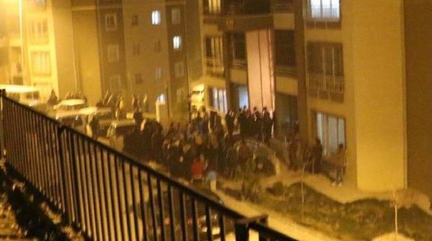 Nikahsız Çiftin Bıçaklı Kavgası: 1 Ölü, 1 Yaralı