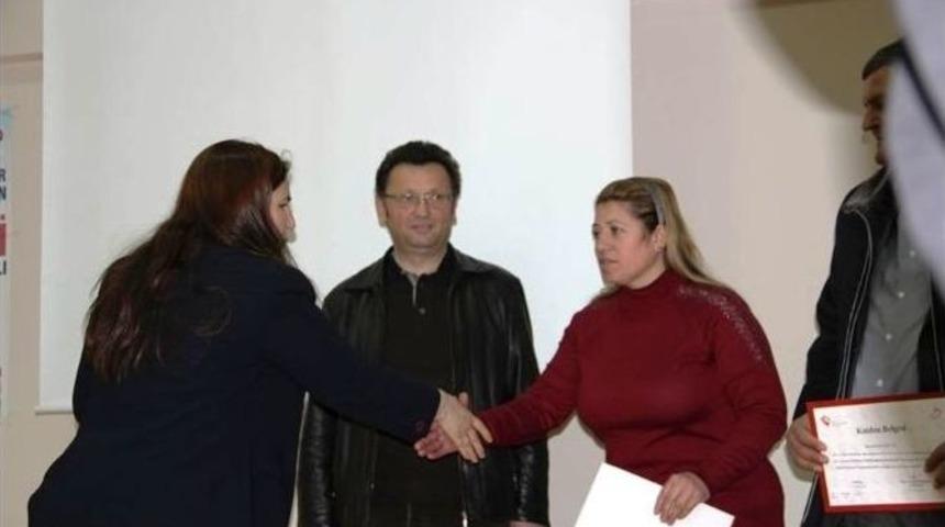 Tekirdağ&rsquo;da Koruyucu Aile Eğitimlerinin Sertifika T&ouml;reni Yapıldı