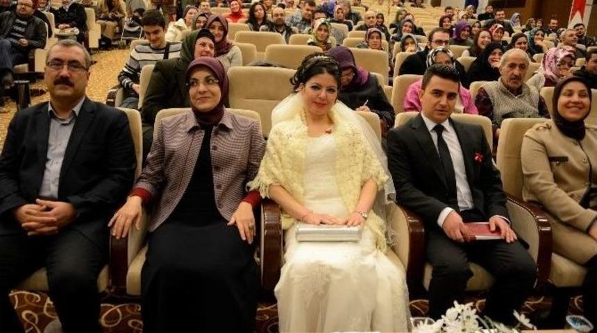 Meram’da Hayat Okulu Konferansla Başladı