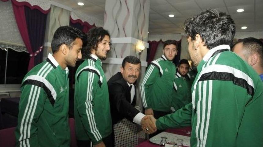 Darıca Gen&ccedil;lerbirliği Şampiyonluğa Kenetlendi