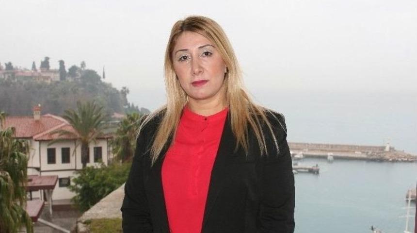 Kılı&ccedil;daroğlu&rsquo;un Hemşehrisi Ak Parti&rsquo;den Milletvekili Aday Adayı