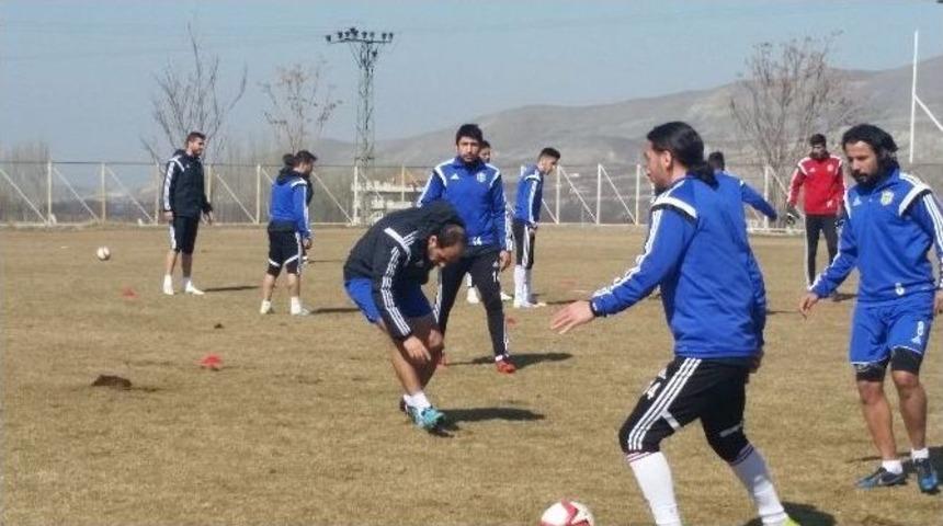 Yeni Malatyaspor Kader Ma&ccedil;ına Hazırlanıyor
