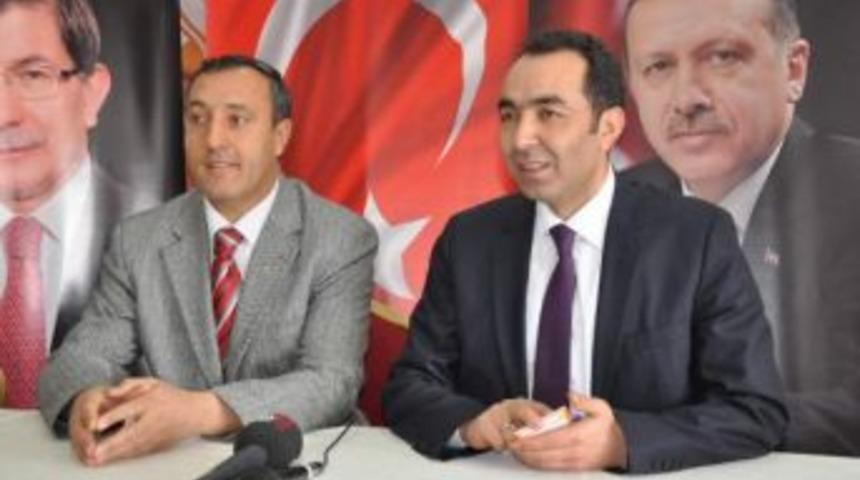 Engelli Aday Adayı 'akp' Deyince İl Başkanı Salondan &Ccedil;ıktı