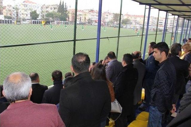 Piriştina’dan Amatör Sporculara Destek