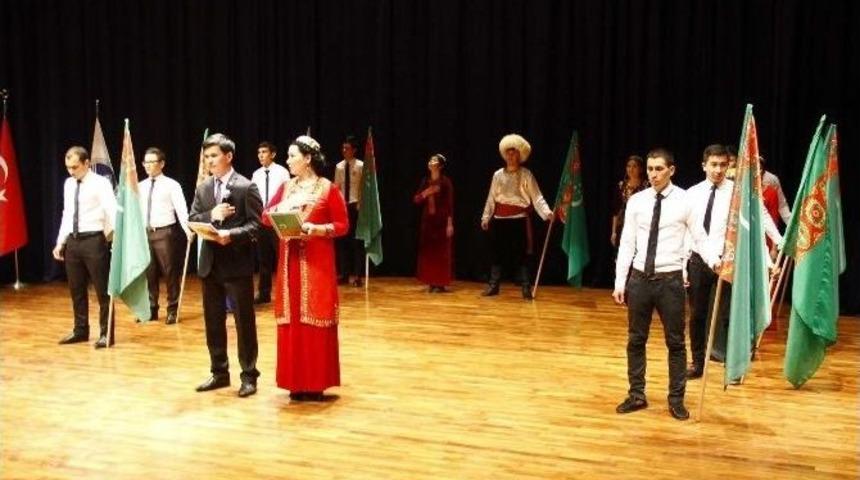 T&uuml;rkmenistan Bayrak Ş&ouml;leni Sa&uuml;&rsquo;de D&uuml;zenlendi