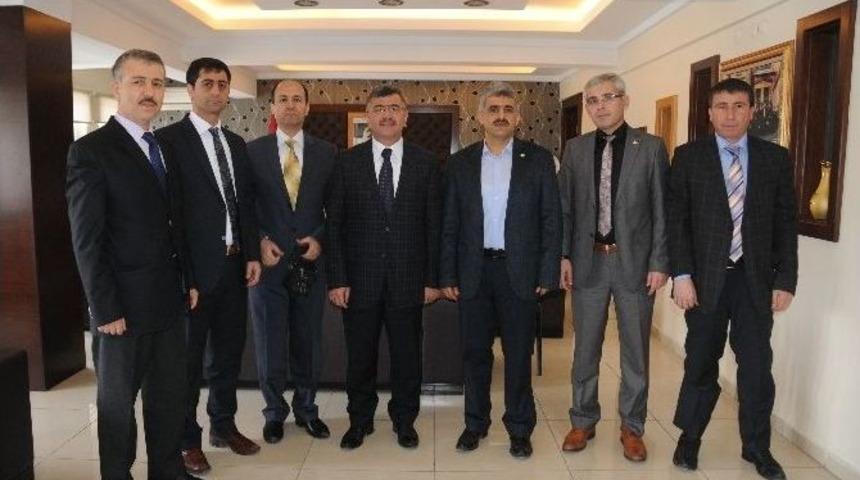 Eğitim-bir-sen&rsquo;den Belediye Başkanı Akdoğan&rsquo;a Ziyaret