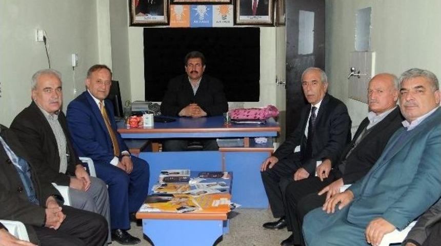 &Ouml;zet &Ccedil;elikhan Ak Parti İl&ccedil;e Taşkilatını Ziyaret Etti