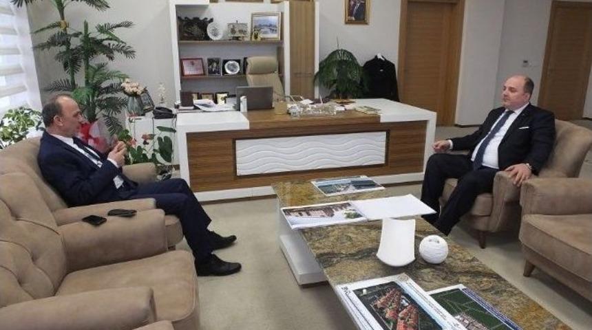 Sara&ccedil;&rsquo;tan Erenler Belediyesine Ziyaret