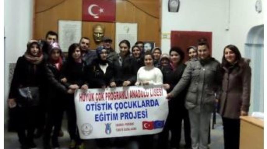 H&uuml;y&uuml;k&rsquo;te Lise &Ouml;ğrencileri Almanya Yolcusu