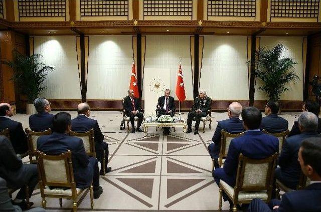 Cumhurbaşkanı Erdoğan, Geçici Köy Korucuları Heyetini Kabul Etti