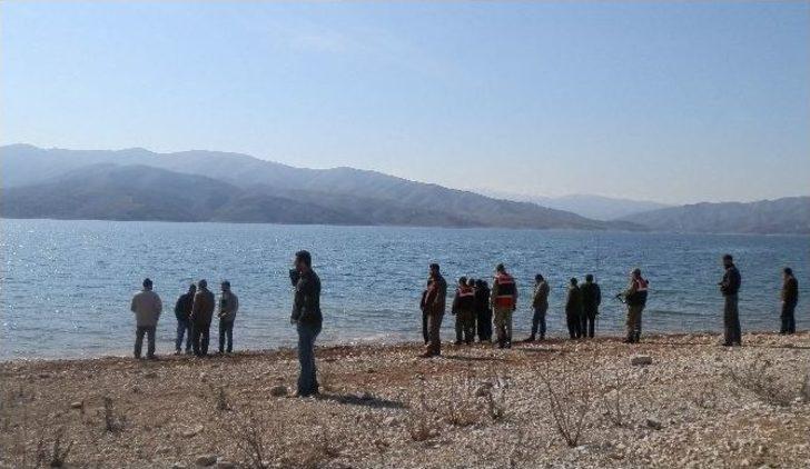 16 Yaşındaki Genç, Balık Tutmak İsterken Boğuldu G5