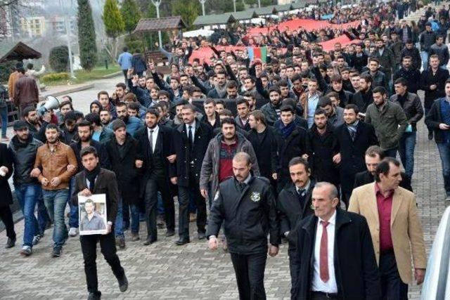 Karabük Üniversitesi'nde 'çakıroğlu' Protestosu