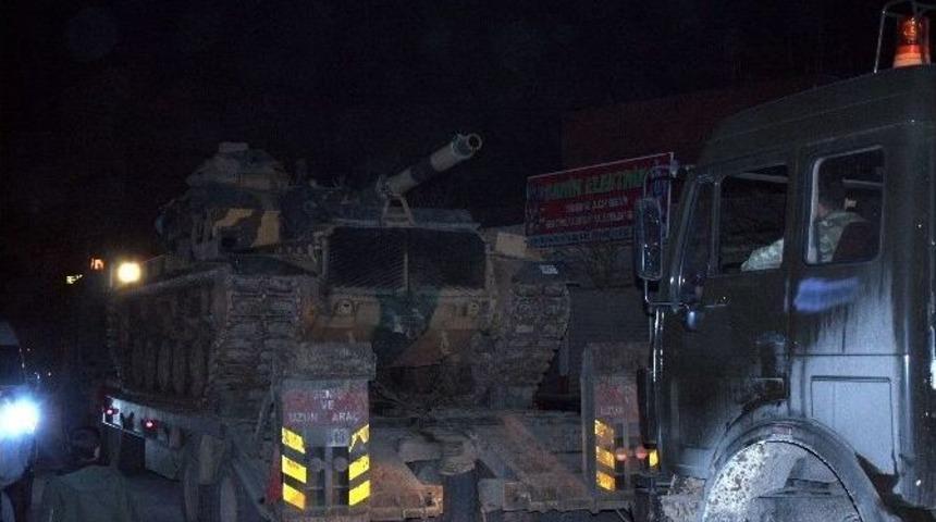 Tank Ve Zırhlı Ara&ccedil; Sevkiyatı Gece De S&uuml;rd&uuml;