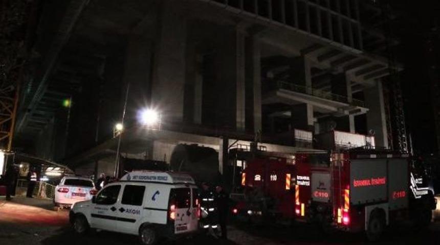 Asans&ouml;r Boşluğuna D&uuml;şerek Feci Şekilde Can Verdi