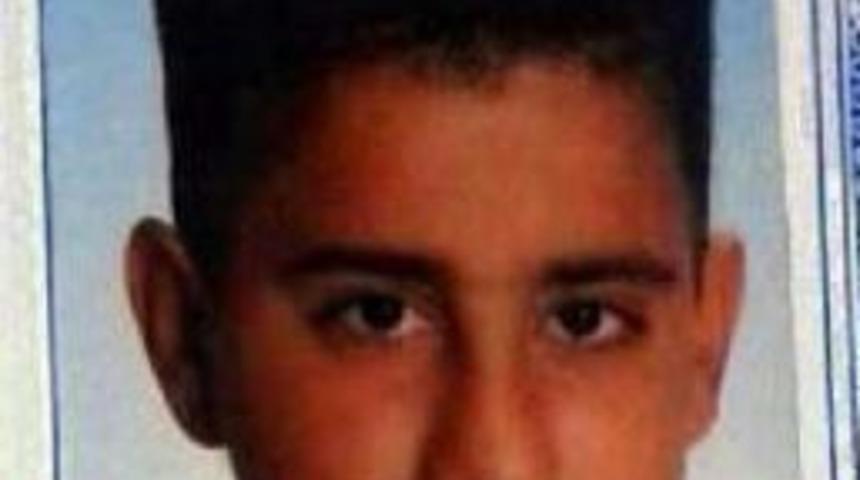 T&uuml;feği Incelerken Akrabasını &Ouml;ld&uuml;rd&uuml;