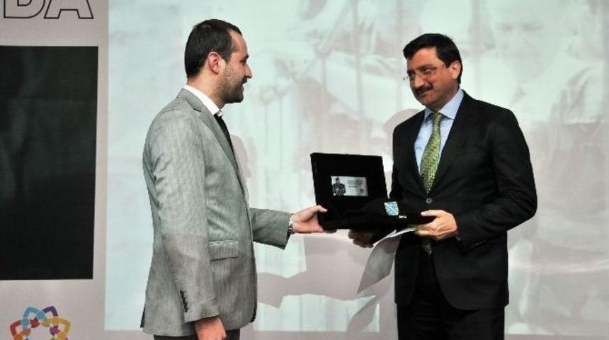 Mavi Kelebek Derneği, Bilge Kral&rsquo;ı Andı