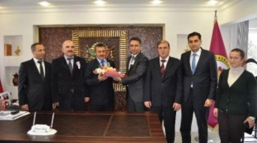 Başkan Tutal&rsquo;a Vergi Dairesinden Ziyaret